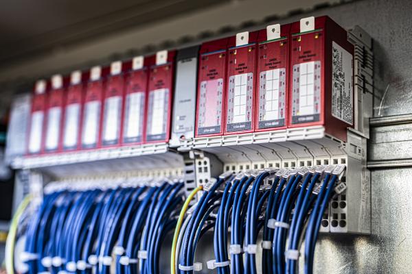 Montaggio e cablaggio quadri elettrici